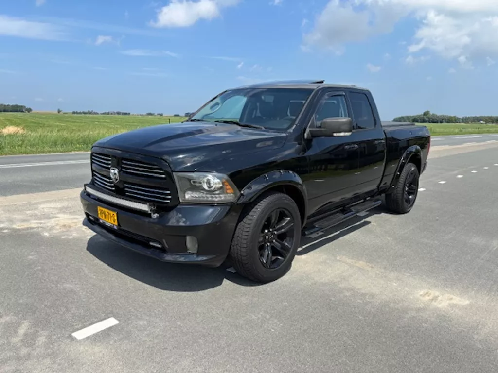 Dodge 1500 Sport 4x4 lpg wegenbelasting vrij financiering v/a 350 p/m