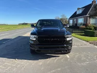 Dodge Ram 1500  SPORT 200 liter lpg lucht vering financiring v/a 350 p/m Foto
