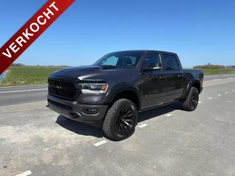 Dodge Ram 1500 Larami 4x4 4inch lift kit lpg financiering v/a 350 p/m
